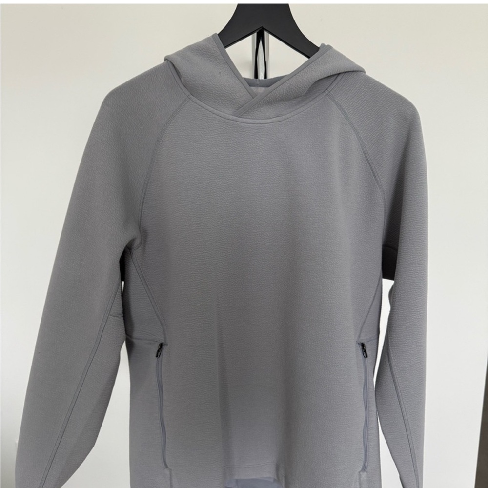 Lululemon Textured Spacer Pullover Medium